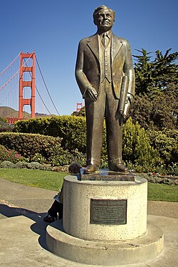 Memorial a Joseph Strauss
