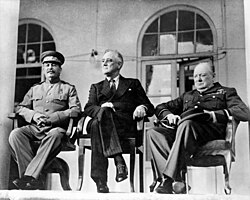 Stalin, Roosevelt y Churchill en Teherán