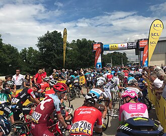 Ciclistas en el Critérium del Dauphiné 2018