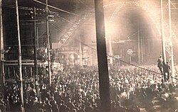 Imagen histórica de tensiones sociales