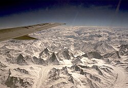Glaciar próximo al K2 en la región montañosa