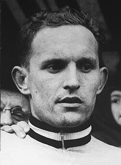 Retrato y datos deportivos del ciclista belga Jef Planckaert