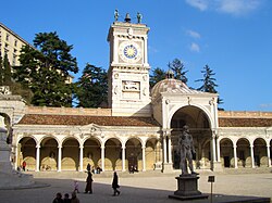 Plaza de la Libertad en Údine