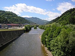 El río Caudal a su paso por Mieres