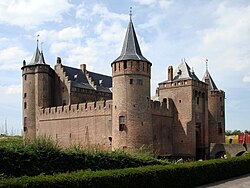 Vista del Castillo de Muiden, sede del círculo literario de Hooft