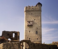 Torre del homenaje de un castillo medieval en Alemania