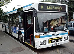 Autobús de transporte público en Auxerre