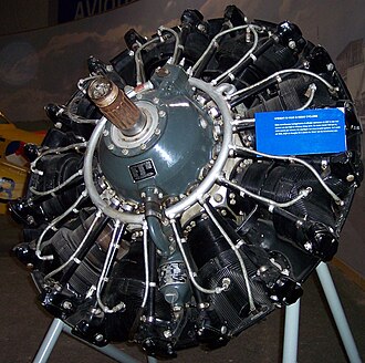Antiguo motor radial aeronáutico de 9 cilindros