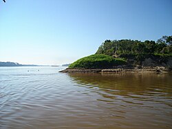 Confluencia de corrientes fluviales