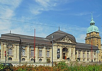 Fachada y vista general del Museo estatal de Hesse en Darmstadt