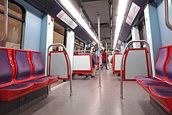 Interior de un tren ML-99 del Metropolitano de Lisboa