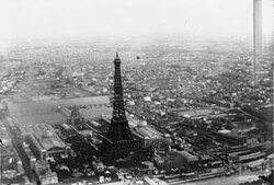 Fotografía aérea histórica de la Exposición Universal de 1889