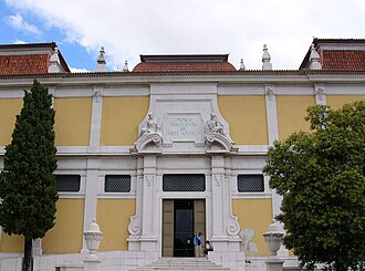 Fachada y entrada principal del Museu Nacional de Arte Antiga en Lisboa