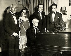 Fiesta de cumpleaños en honor de Maurice Ravel en Nueva York en marzo de 1928 con George Gershwin presente