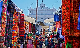 Representación de elementos culturales del pueblo maya
