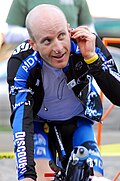 Levi Leipheimer calentando antes de una contrarreloj en 2007