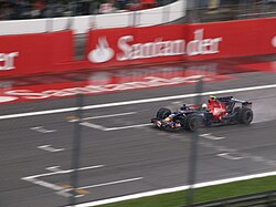 Sebastian Vettel pilotando el STR3 durante el Gran Premio de Italia de 2008.