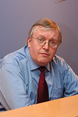 Paul Preston fotografiado en el Museo de Historia de Cataluña en 2004