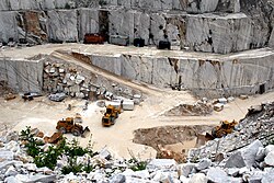 Extracción de mármol de Carrara, Italia
