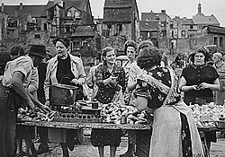Mercado de Saarbrücken durante la Segunda Guerra Mundial