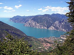 Vista panorámica del Lago de Garda