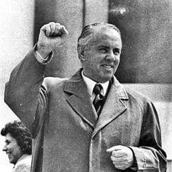 Enver Hoxha, dictador de Albania entre 1944 y 1985