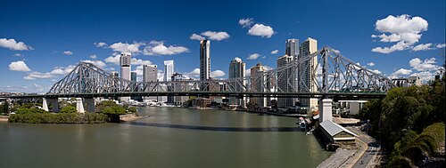 Vista panorámica diurna de Brisbane desde el Story Bridge