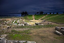 Restos arqueológicos del teatro griego de Elis