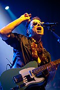 Andrés Calamaro actuando en el año 2010