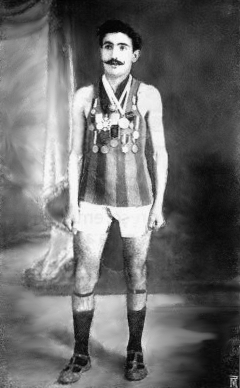 Retrato fotográfico y datos biográficos de Francisco Lázaro