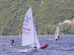 Actividades náuticas en el lago de Bourget