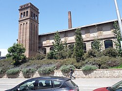 Fachada del antiguo recinto industrial de Can Batlló