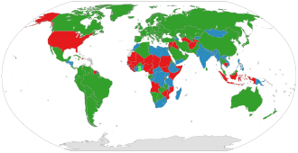 Mapa mundial que muestra los diferentes grados de implementación de la sanidad pública y universal por países.