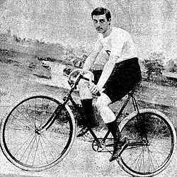 Fotografía histórica de Paul Masson en 1896