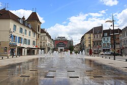 Vista arquitectónica de Lons-le-Saunier