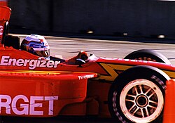Detalle de un monoplaza de la categoría CART en circuito mixto.