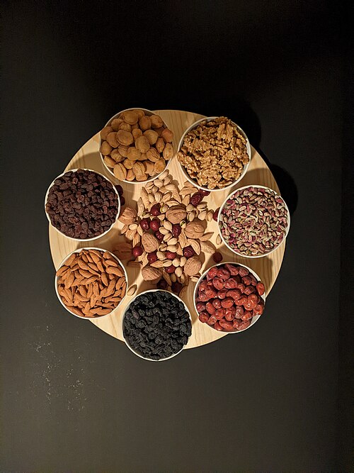 Piscolabis compuesto de frutos secos naturales