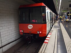 Unidad de la serie 500 en la estación terminal