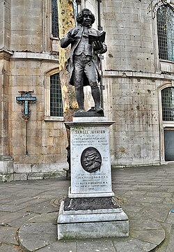 Estatua de Samuel Johnson en Aldwych, Londres