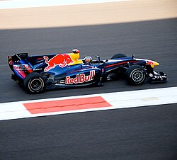 Sebastian Vettel a bordo de su RB6 en el Gran Premio de Abu Dabi 2010.