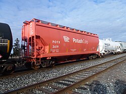 Vagón tolva ferroviario para transporte de potasa