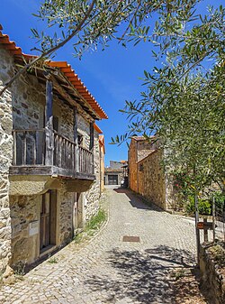 Arquitectura tradicional en Picote, Miranda de Duero