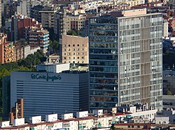 Skyline de Can Dragó con edificios y hoteles visibles