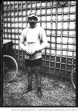 Retrato de época del ciclista Gustave Garrigou