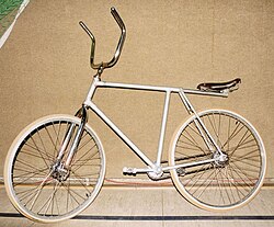 Bicicleta de ciclobol