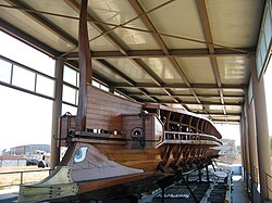 Reproducción de un trirreme antiguo
