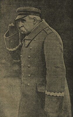 Plaza y monumentos en honor a Piłsudski