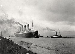 El RMS Titanic zarpando de Belfast en 1912