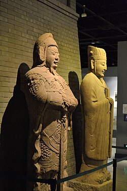 Estatuas de un guerrero y un funcionario de la época Ming