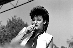Bono durante el The War Tour de 1983